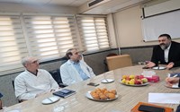 جلسه مدیریتی در مرکز آموزشی درمانی قلب حضرت سیدالشهداء(ع)